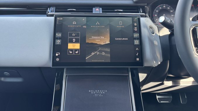 Land Rover Range Rover Velar 3.0 D300 MHEV Belgravia Edition Satin 5dr Auto Diesel Estate - Image 14